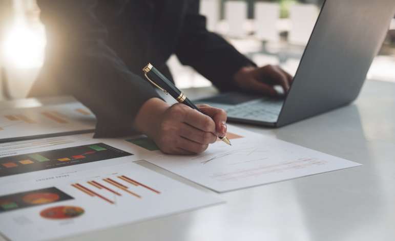 The UAE Ministry of Finance recently issued a clarification stating that foreign companies and non-resident juridical persons will be subject to a nine percent corporate tax.